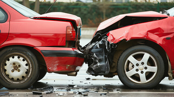 Symptoms of a Bad Brake Master Cylinder